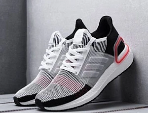 10 лучших женских кроссовок на лето от Adidas