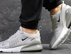 10 лучших мужских кроссовок на лето от Nike
